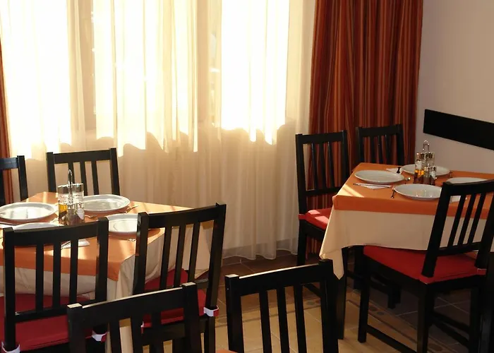 アリオン ホテル 3*